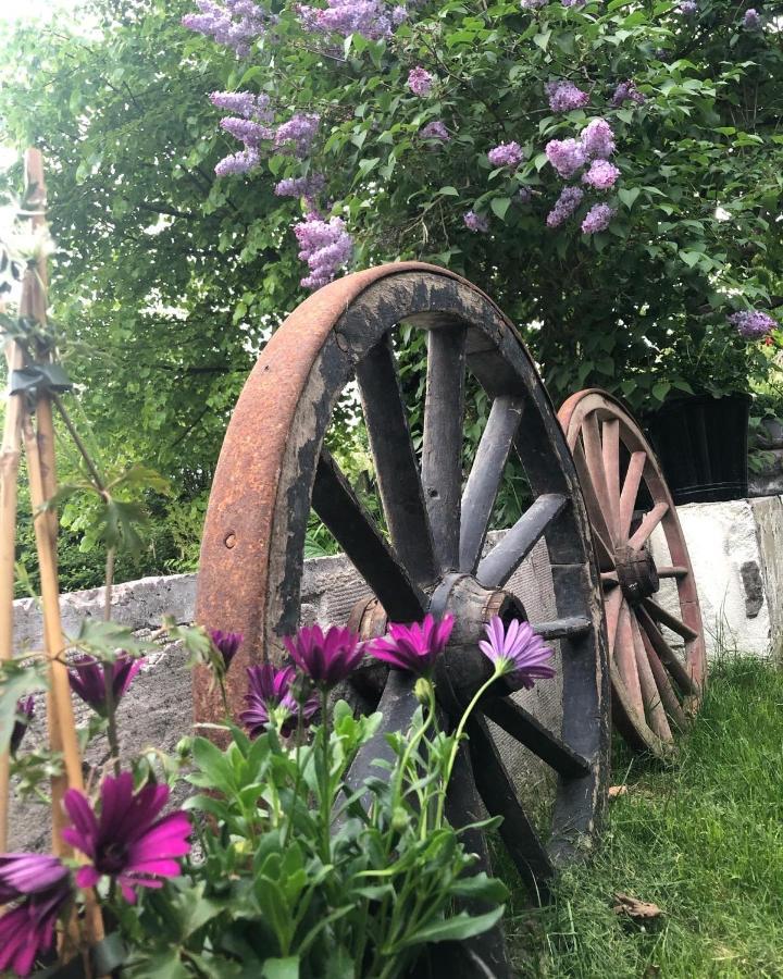 Stabbur Steinbekken, Back To Basic Primitive Overnight Eidsvoll Extérieur photo